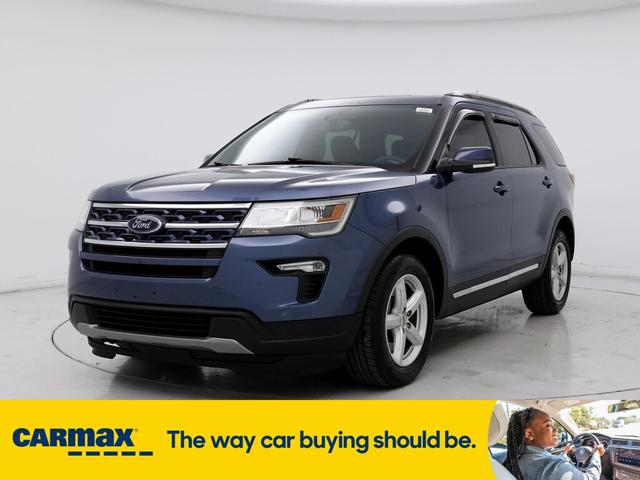 2018 ford explorer xlt