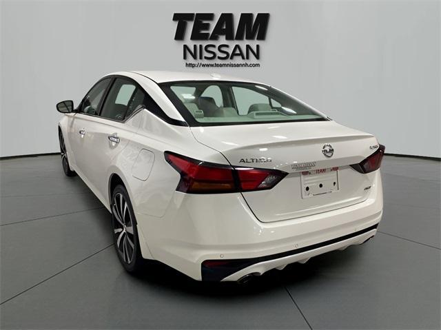 2022 nissan altima 2.5 platinum