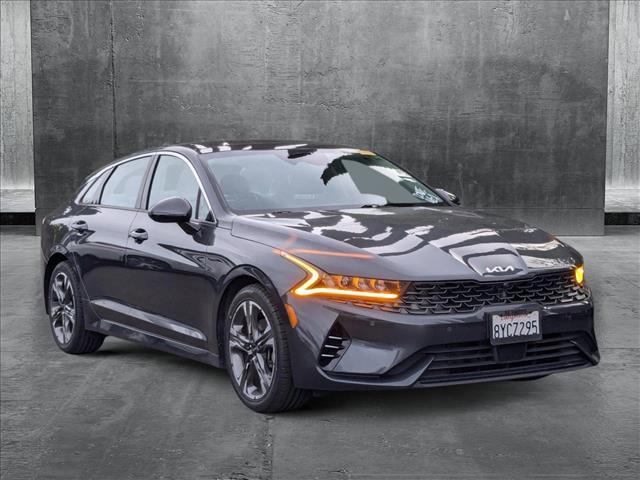 2022 kia k5 ex