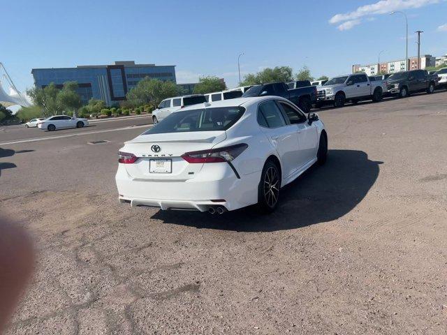 2023 toyota camry se