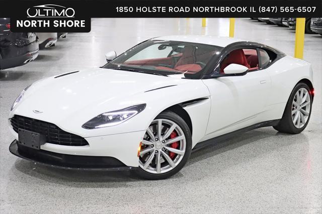 2019 aston martin db11 base