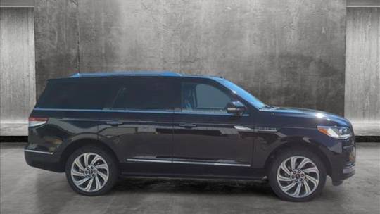 2022 Lincoln Navigator