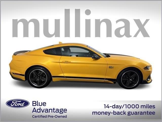 2022 ford mustang mach 1
