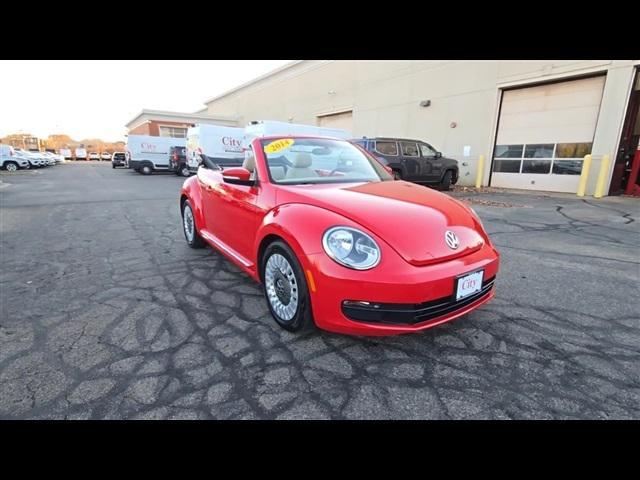 2014 volkswagen beetle auto 1.8t w/tech