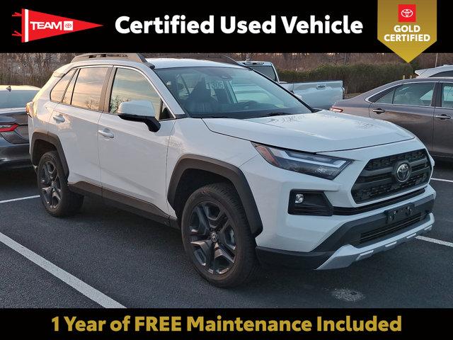 2022 toyota rav4 adventure