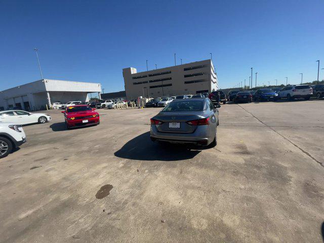 2023 nissan altima s fwd