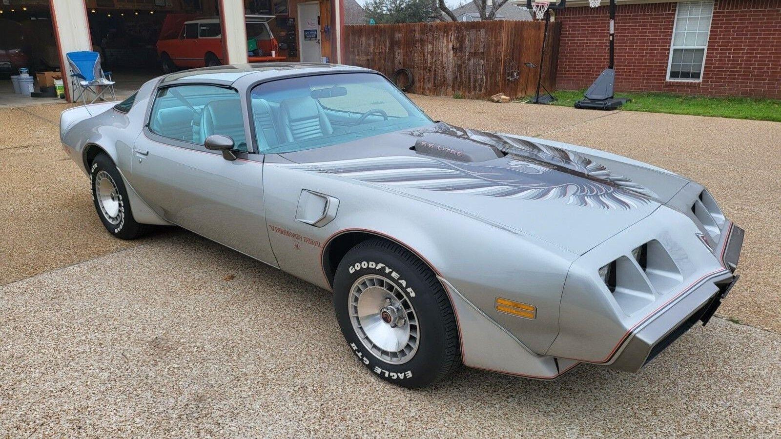 1979 pontiac trans am gray and platinum over medium gray leather