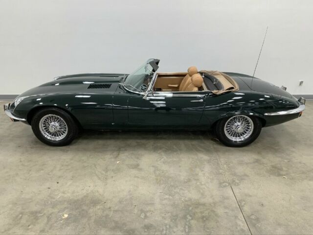 1974 jaguar e-type series iii 0 green convertible v12 automatic