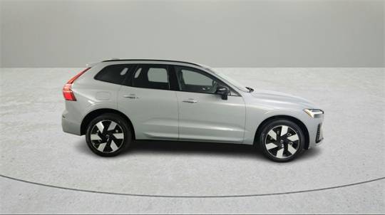 2025 Volvo XC60