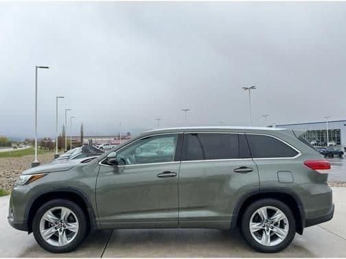 2017 toyota highlander limited in missoula, montana