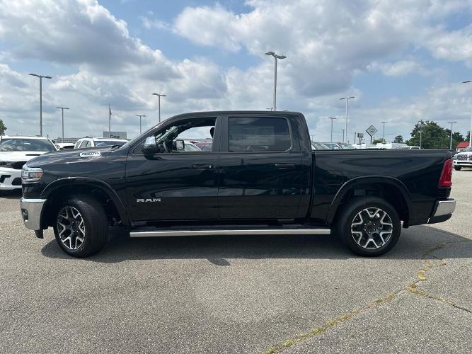 new 2025 ram 1500 laramie 4x4 crew cab