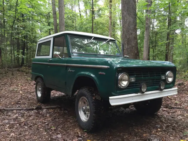 1968 ford bronco- classic with all the major upgrades to the modern era