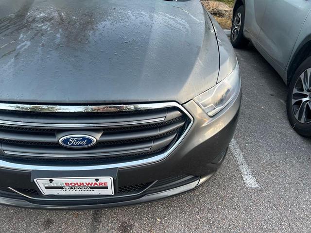 2015 ford taurus limited