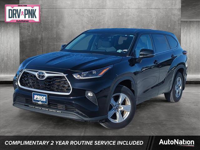 2021 toyota highlander le