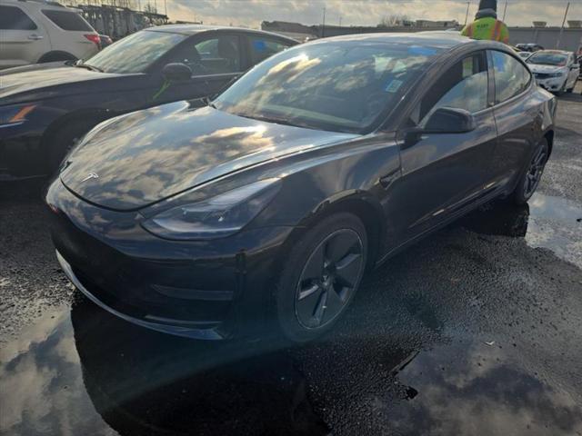 2022 tesla model 3 standard range