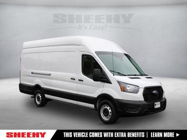 2022 ford transit-250 base