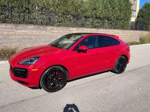 2021 porsche cayenne e-hybrid coupe gts