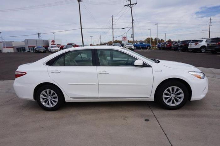 2017 toyota camry hybrid le le 4dr sedan for sale in cheyenne, wyoming