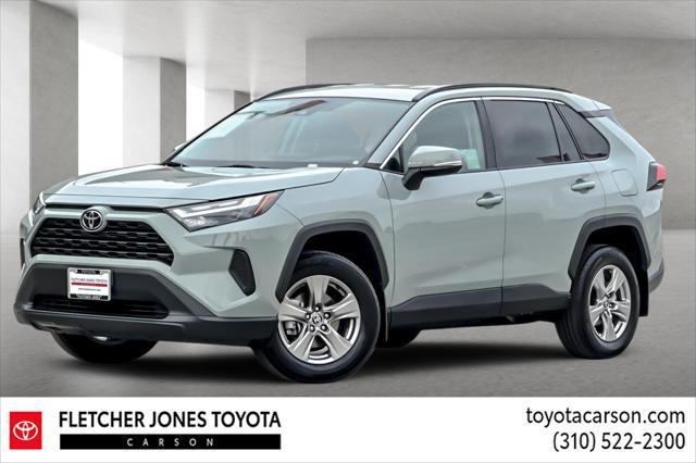 2022 toyota rav4 xle