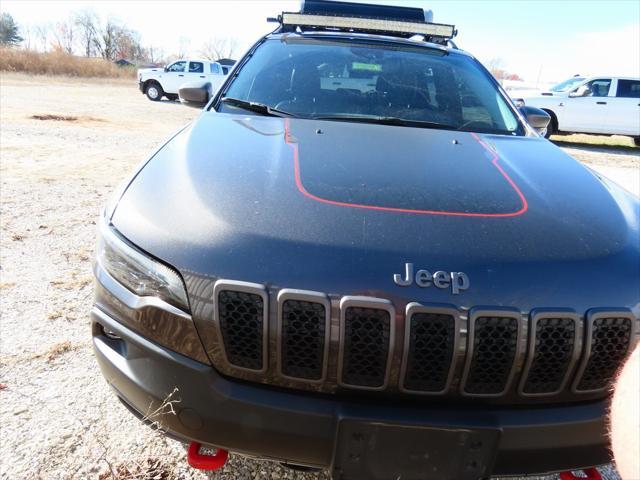 2021 jeep cherokee trailhawk