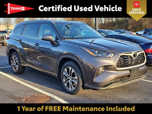 2022 toyota highlander xle