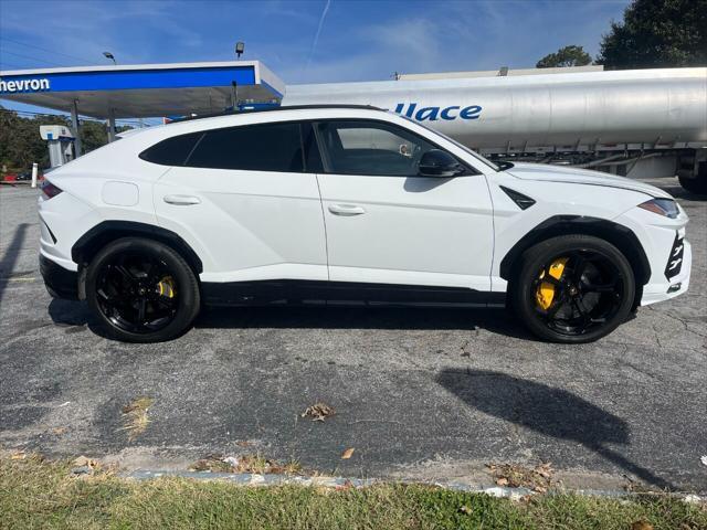 2021 lamborghini urus base awd 4dr suv