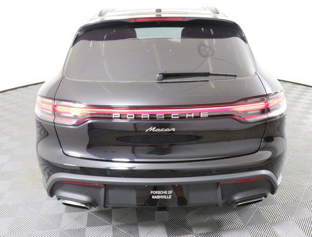 2024 porsche macan base