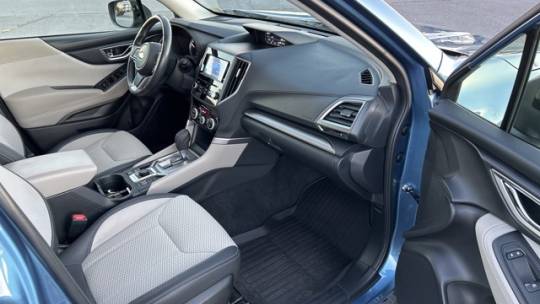 2022 subaru forester premium