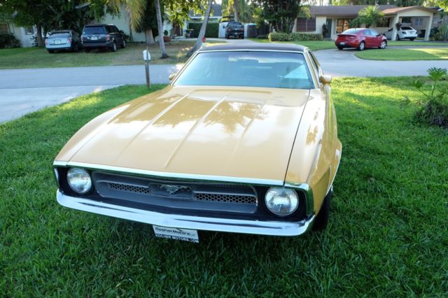 1972 ford mustang with low milage