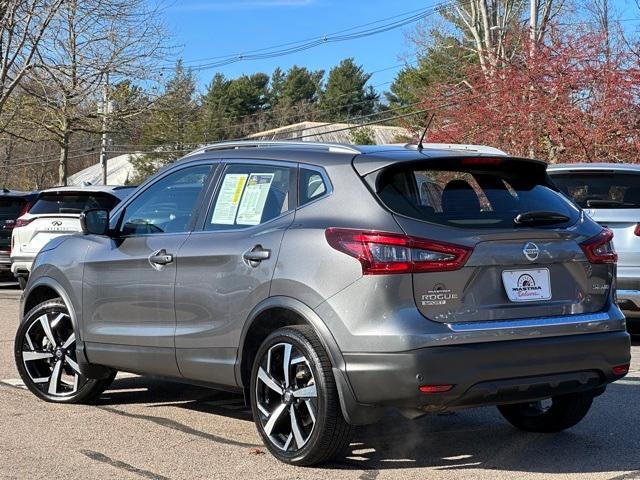 2022 nissan rogue sport sl