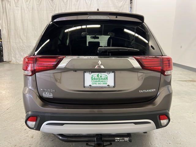 2019 mitsubishi outlander se