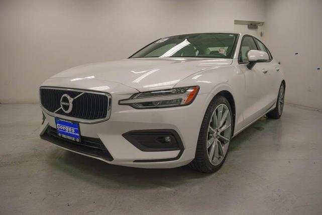 2021 volvo s60 t6 momentum