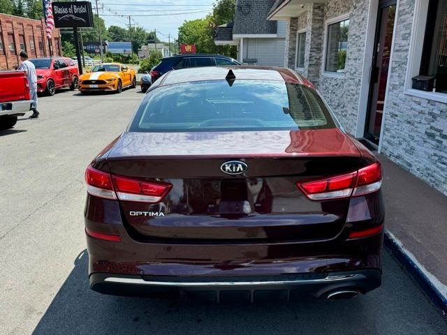 2019 kia optima lx