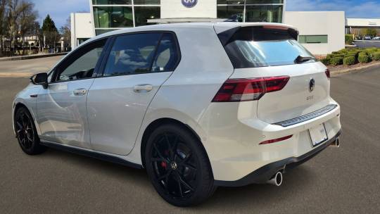 2024 Volkswagen Golf GTI autobahn