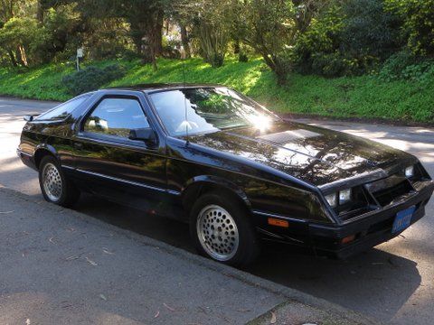 hot looking!...1984 dodge daytona turbo