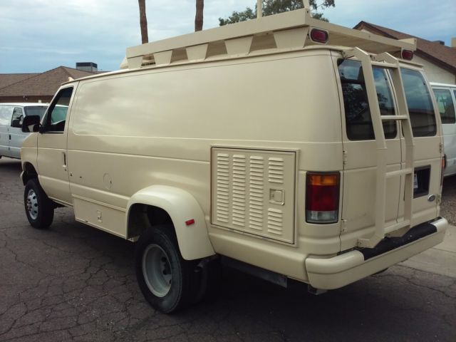 ford e 350 4x4 1 ton dully van quigley built 9,800 original miles 6k generator