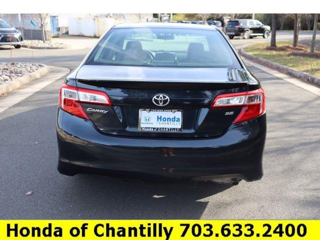 2014 toyota camry se