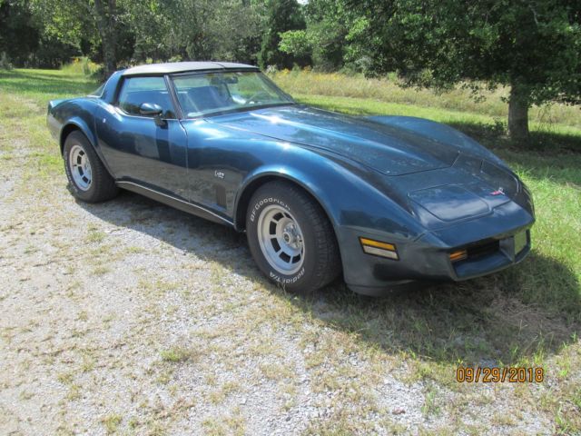 1980 corvette blue l-82