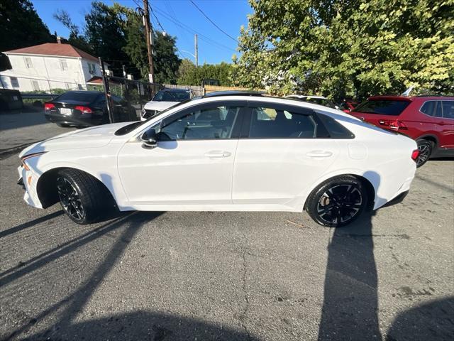 2021 kia k5 gt-line