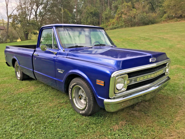 1969 chevy custom c-10 1/2 ton 454 big block turbo automatic long bed driver