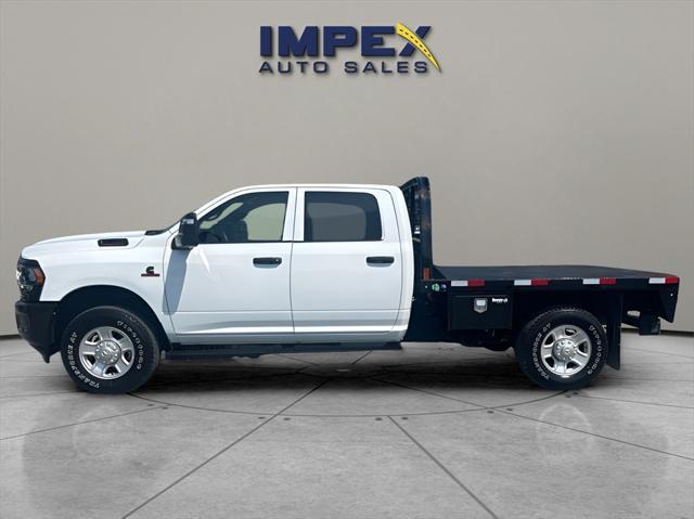 2023 ram 2500 tradesman crew cab 4x4 8' box