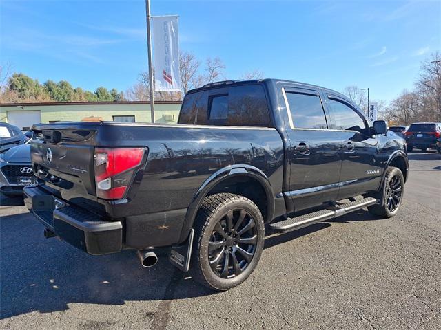 2021 nissan titan platinum reserve