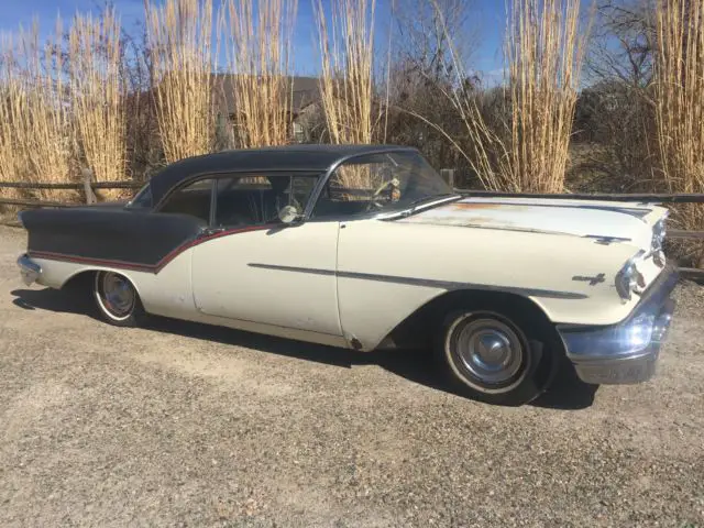 1957 oldsmoble super 88 j2