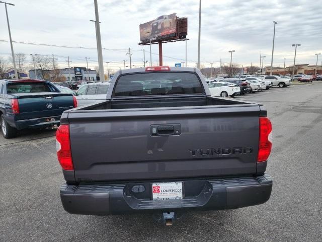 2017 toyota tundra sr5