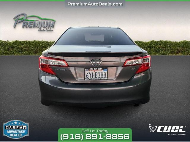 2012 toyota camry se