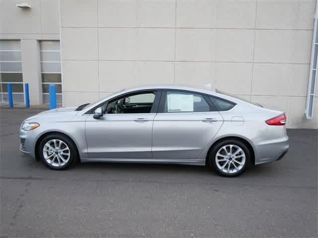 2020 ford fusion hybrid se