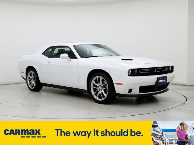 2023 dodge challenger sxt
