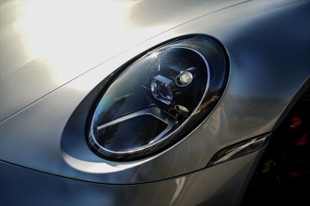 2020 porsche 911 carrera s
