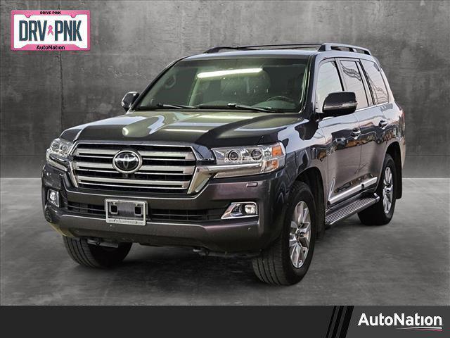 2018 toyota land cruiser base