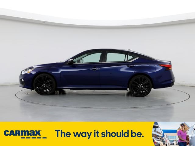 2019 nissan altima sr